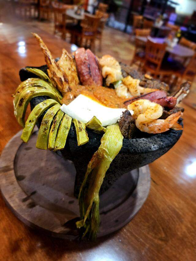 El Garumbullo Mexican Restaurant is at 109 W. Harwood Road, in the Woods Crossing strip center at the corner of Norwood Drive in Hurst.